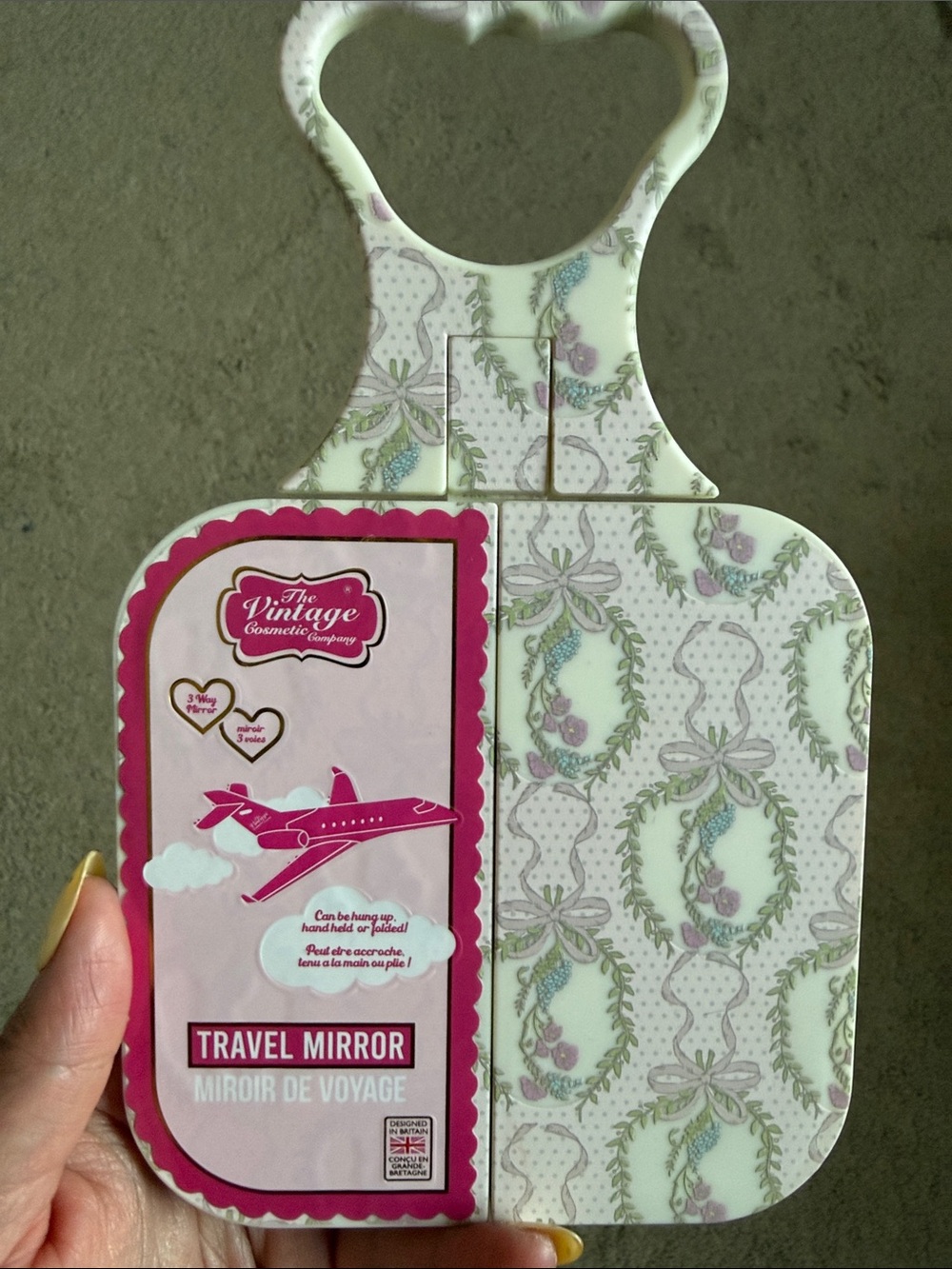 NEW Vintage Cosmetic Company Travel Mirror